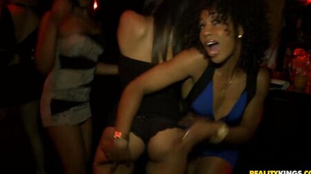 Striptease in einem Nachtclub