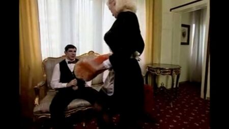 Ein reife Küken träumte von einem harten Müll mit dem Besitzer