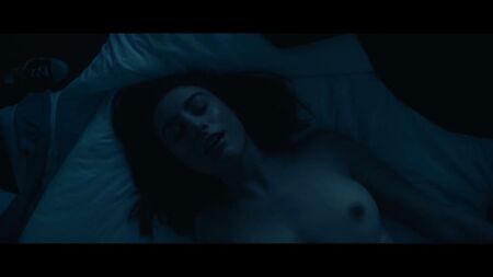 Dominik García (Garcia)-Lorido Nude – Desolation (2017) HD 1080p Online ansehen / Dominik García-Lorido – Desolation