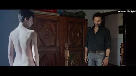 Úrsula Corberó, Maria Molins, Lucia (Lucía) Delgado nackt in „El árbol de la sangre“ (2018) 1080 / Úrsula Corberó – „El árbol de la sangre“