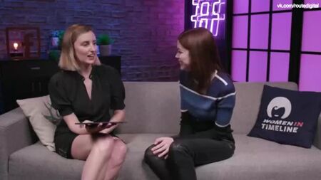 Laura Carmichael, Charlotte Hope – Facebook Live 07.05.2019 Nackt? Sexy!