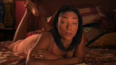 Kellita Smith – Sexy nackte Fußsohlen