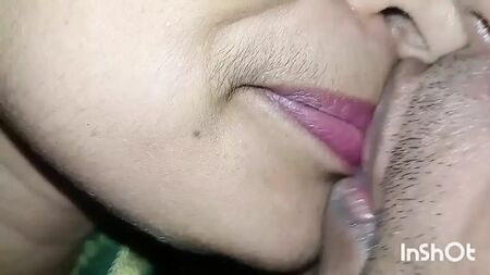 XXX-Video mit der heißen Inderin Lalita, Sex zwischen einem indischen Paar und genussvolle Sexmomente, die frisch vermählte Frau wird sehr hart gefickt