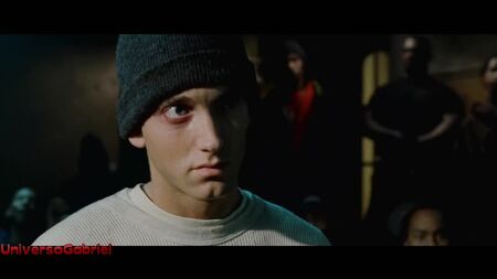 8 Mile: Lotto (Nashawn „Ox“ Breedlove) gegen B-Rabbit (Eminem) (Freestyle zu ONYX’ „Last Dayz“) (2002)