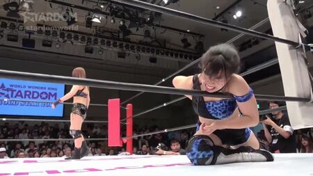 Io Shirai (c) gegen Momo Watanabe – Stardom Gold Star