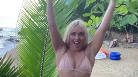 Lindsey Vonn im Bikini