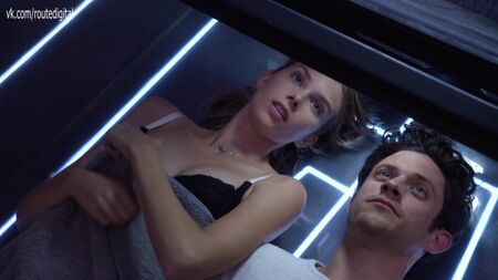Emma Ishta – Stitchers (2017) Staffel 3, Folge 7 in HD 1080p – Nackt im Internet? Heiß! Online anschauen