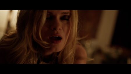 Amanda Fuller nackt, Sara Paxton sexy – „Cheap Thrills“ (2013) HD 1080p