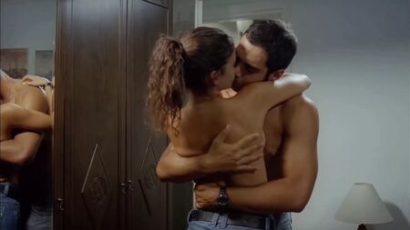 Beren Saat – Die Flügel der Nacht (2009)