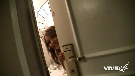 Tila Tequila – Analsex & Squirting
