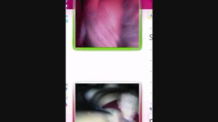 Lesbische Muschi vor der Webcam