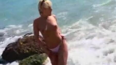 Bette Davis beim Nacktbaden FM 14
