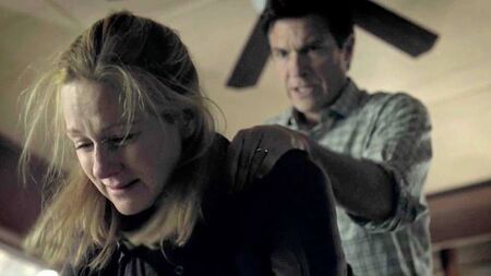Laura Linney: Blowjob & Sex in „Ozark“ auf ScandalPlanetCom