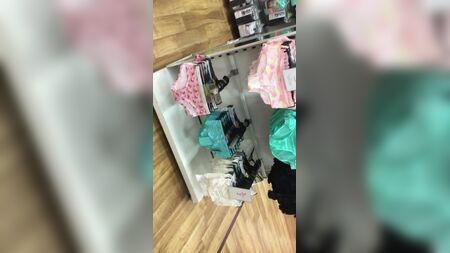 Unterwäscheabteilung im Erdgeschoss