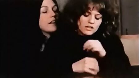 Klassische Szenen – Ungewollter lesbischer Sex