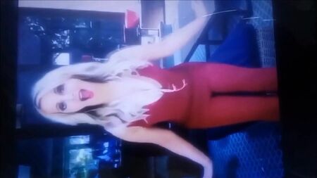 Tara Strong – Wackelnde Brüste, JOI-Countdown – SoP-Sperma-Tribut