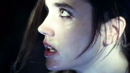 Jennifer Connelly, Aliya Campbell – Requiem for a Dream