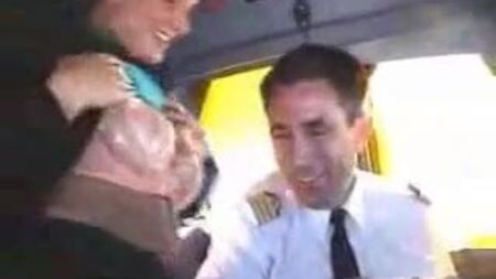 Striptease im Flugzeug