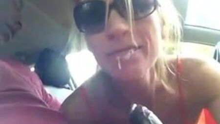 Betrunkenes Auto, Blowjob, Schlucken