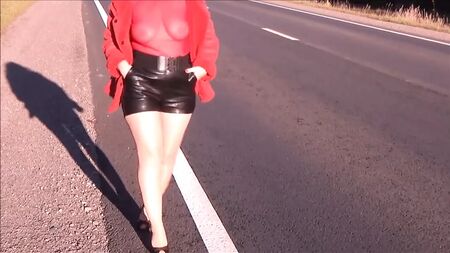 RedRoseRus – Mein praller Hintern in Ledershorts