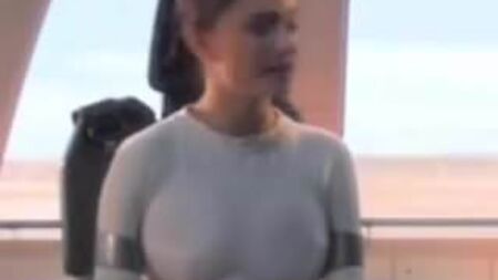 Natalie Portman – Große Brüste