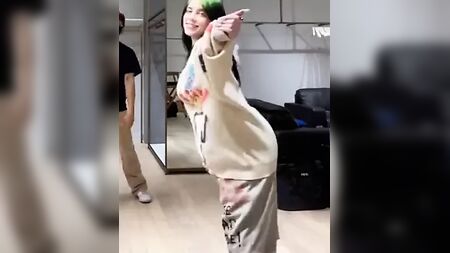 Billie Eilish tanzt Twerk