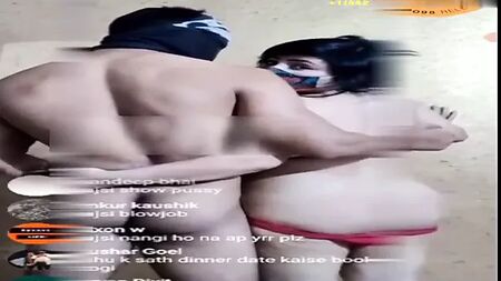 Dreier-Video mit Rajsi Verma