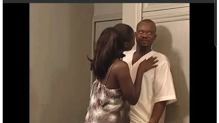 Die Nollywood-Schauspielerin Mercy Johnson wird wie eine Schlampe durchgenommen!