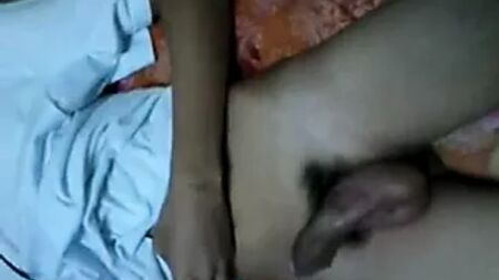 Clips mit dem kleinen Jungen aus der Nachbarschaft
