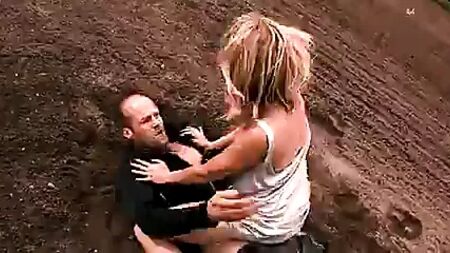 Amy Smart – Crank: High Voltage