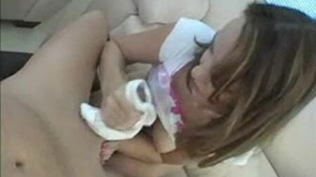 Handjob mit ihrem Höschen