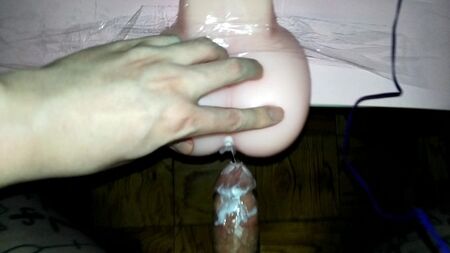 Generische Amazon-Sexpuppe