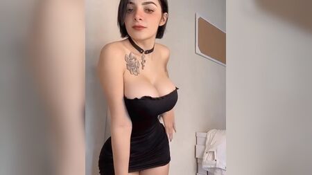 CHUKA000 – Karely Ruiz – MX – 019