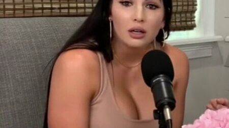 Jessie McKay alias Billie Kay