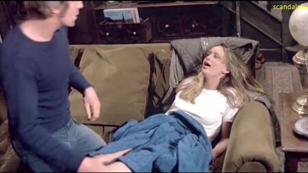 Susan Georges Nacktszene in „Straw Dogs“ – ScandalPlanet.Com