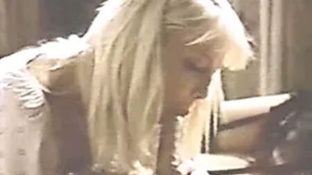 Vintage – Heather Locklear