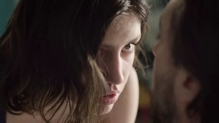 Adèle Exarchopoulos – Eperdument (2016)