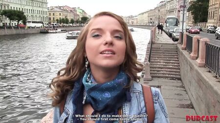 Der Typ willigt ein, einen Pornofilm zu drehen