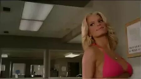 Jessica Simpson in „Dukes of Hazzard“ – Rosa Bikini