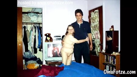 OmaFotzE – Bilder von extrem alten Omas und reifen Frauen