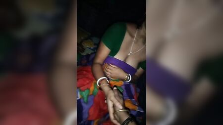 Aufnahme der Desi-Bhabhi, die ihr Mann gemacht hat, als sie glücklich war (Teil 1)