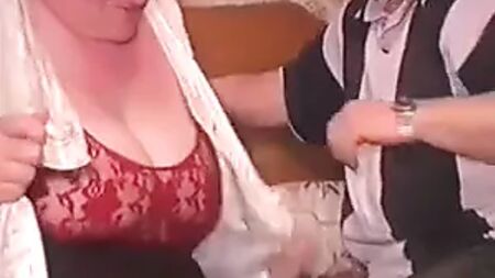 Zusammenstellung von selbstgedrehten und Amateur-Pornovideos