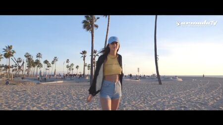 Loud Luxury feat. Brando – Body (Offizielles Lyric-Video)