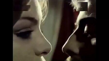 Arzu Okay – Sex – Salih Kirmizi
