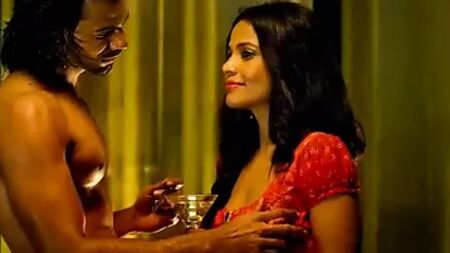 heiße Bollywood-Sexszenen