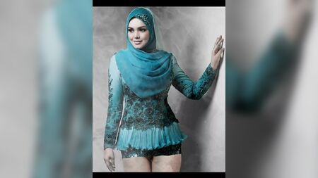 Siti Nurhaliza: Zusammenstellung gefälschter anzüglicher Aufnahmen