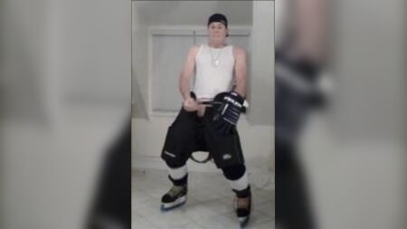 Eishockeyausrüstung