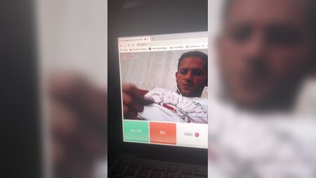 Türkische Nutten wichsen auf OME TV