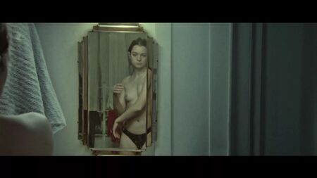 Esme Creed-Miles – „Jamie“