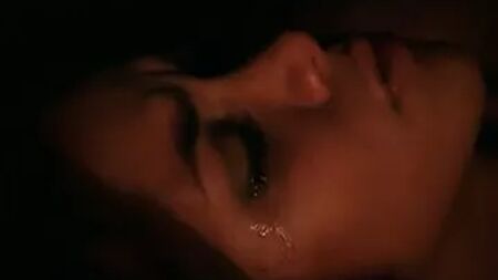 Halle Berry – Why Do Fools Fall in Love